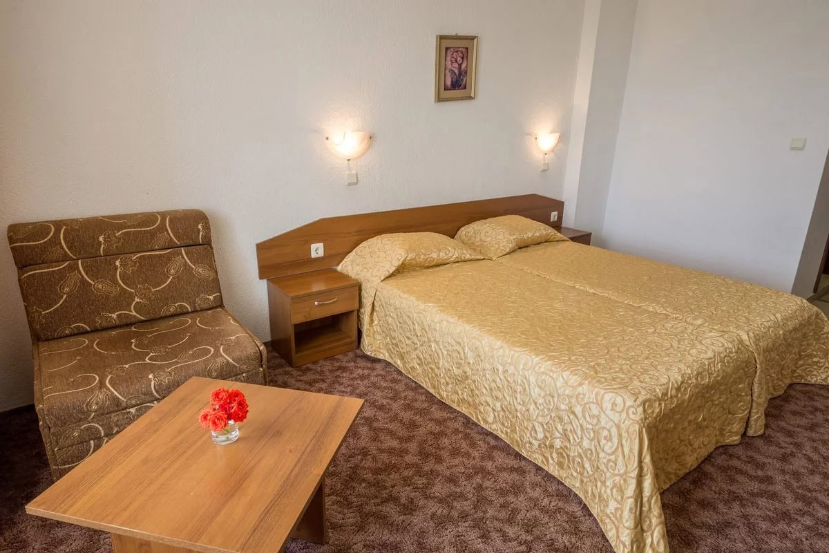 genada2019-02-double-room